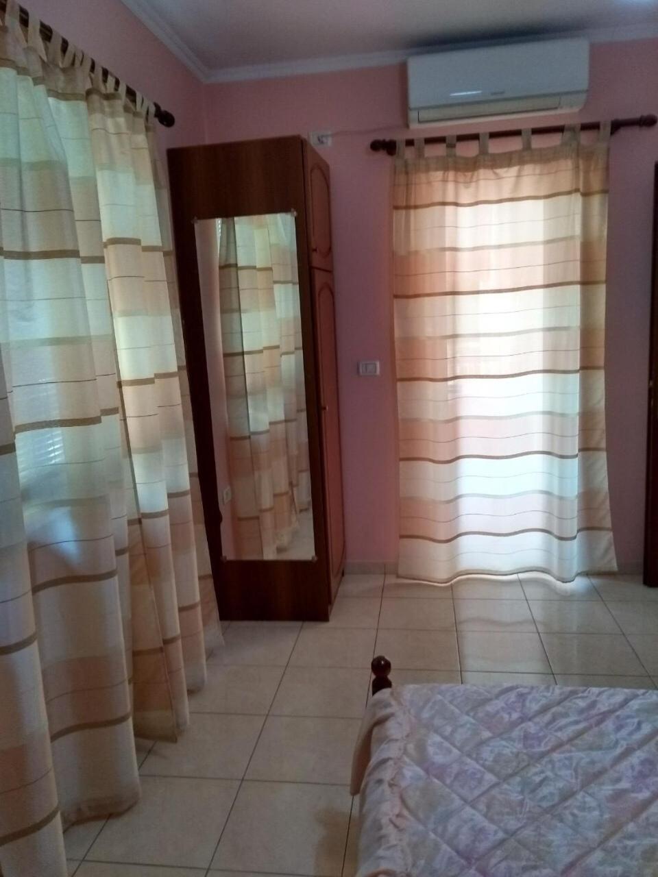 Apartament In *