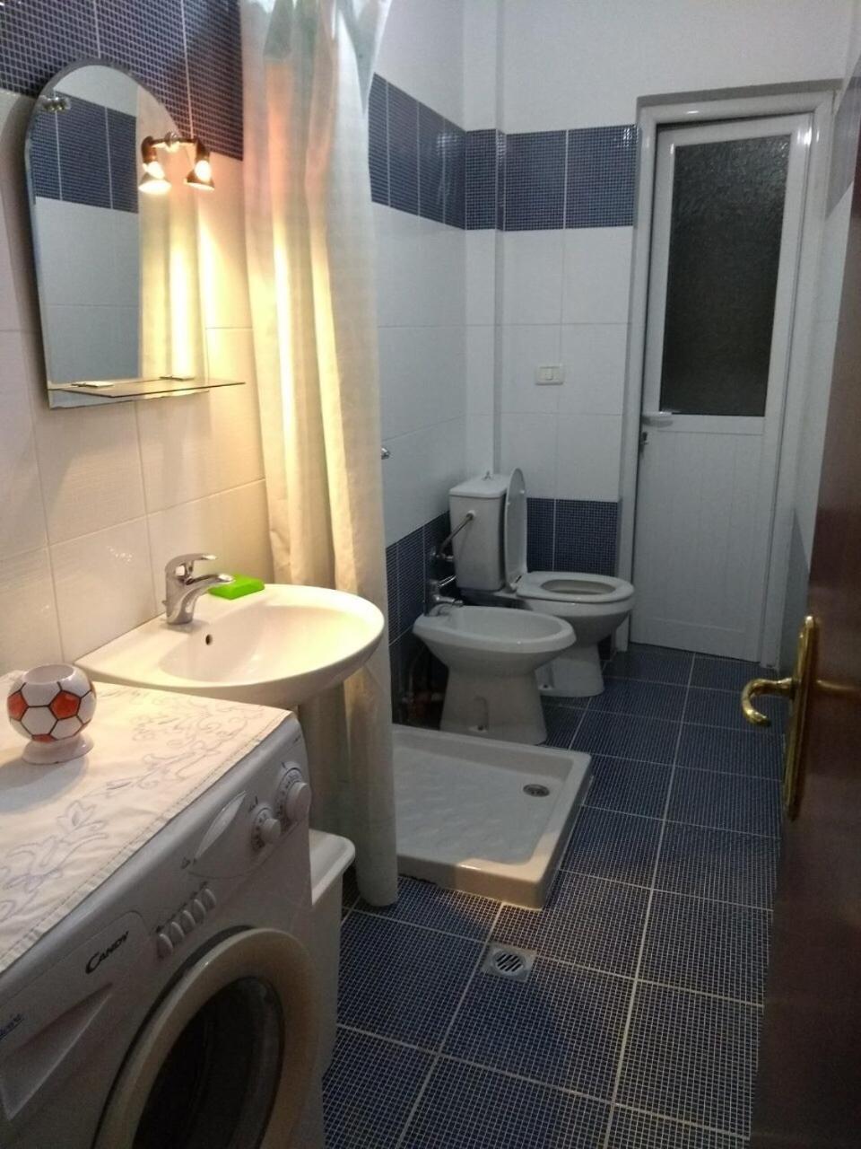 In Sarandë